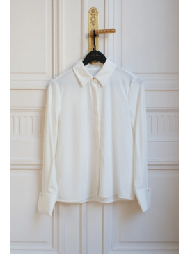 Chemise satinée unie à...