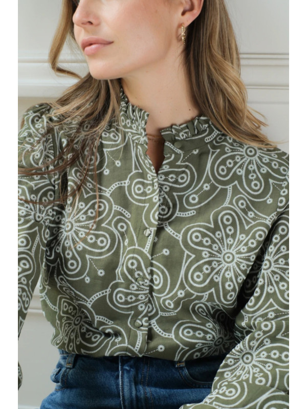 Chemise imprimé floral graphique col volanté
