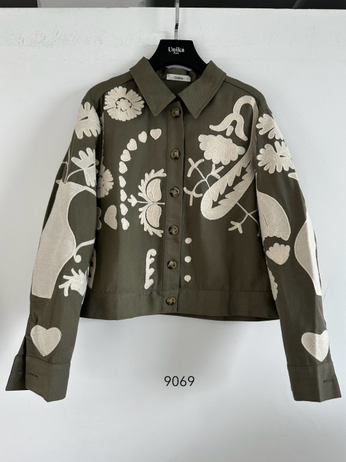 Veste coton courte broderies florales