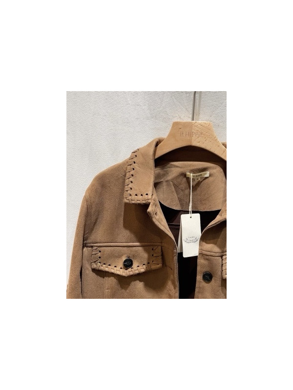 Veste courte en suédine finitions tressées