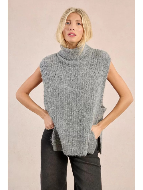 Pull col roulé sans manche
