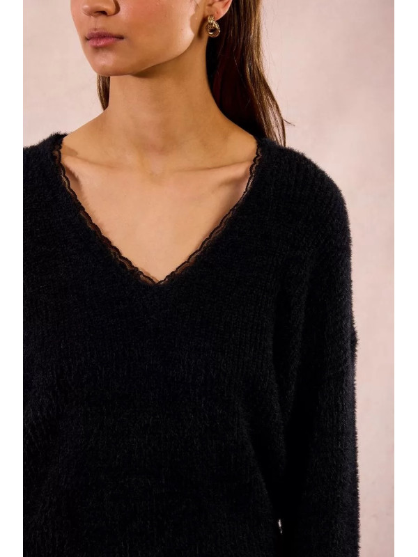 Pull col V bande dentelle
