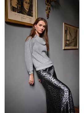 Pull avec sequins col boule
