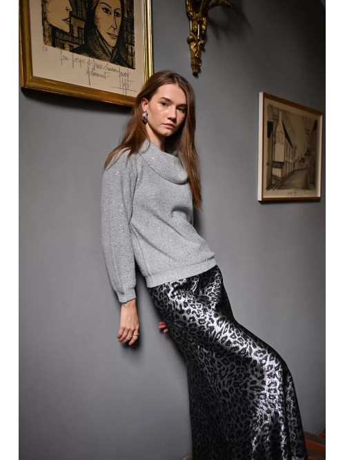 Pull avec sequins col boule