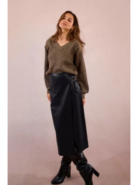 Pull avec sequins col V