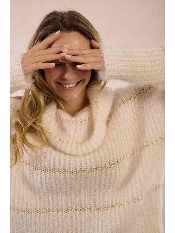Pull maille mousseuse col boule