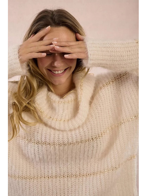 Pull maille mousseuse col boule