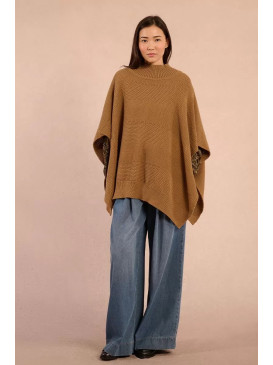 Poncho en maille col montant