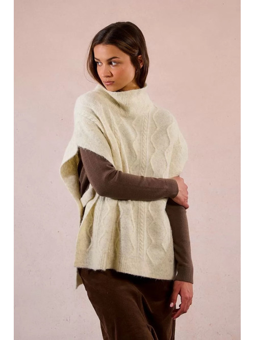 Poncho torsadé col montant
