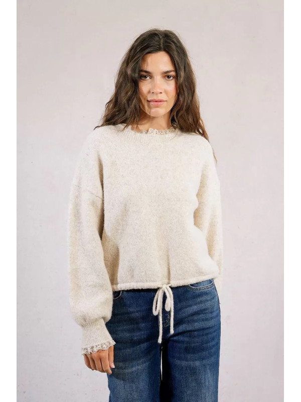 Pull col et poignets en dentelle
