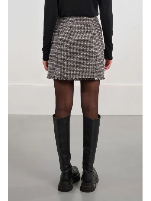 Jupe courte en tweed taille haute bas effrangé