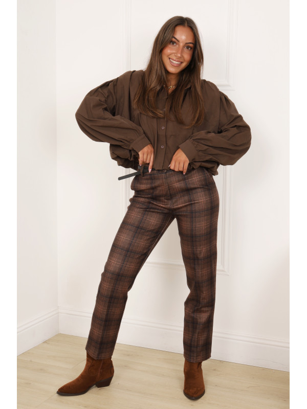 Pantalon chaud à carreaux avec fine ceinture