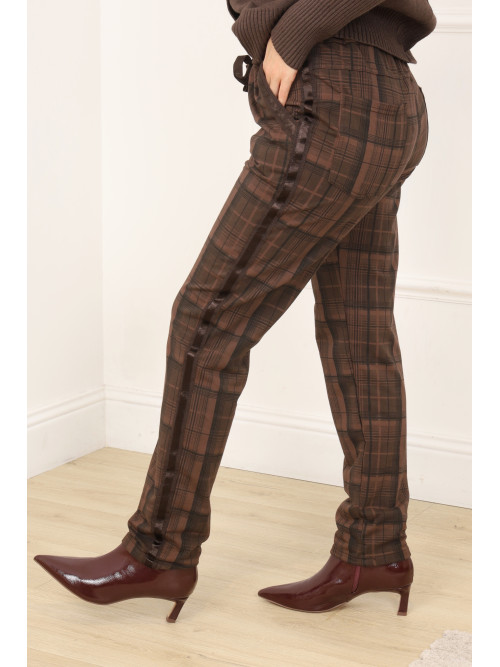 Pantalon à carreaux stretch bandes satinées côtés