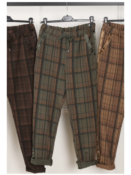 Pantalon à carreaux stretch bandes satinées côtés