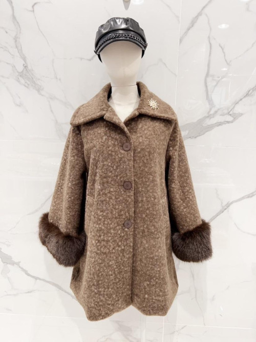 Manteau 3/4 doublé bas de manches fourrure