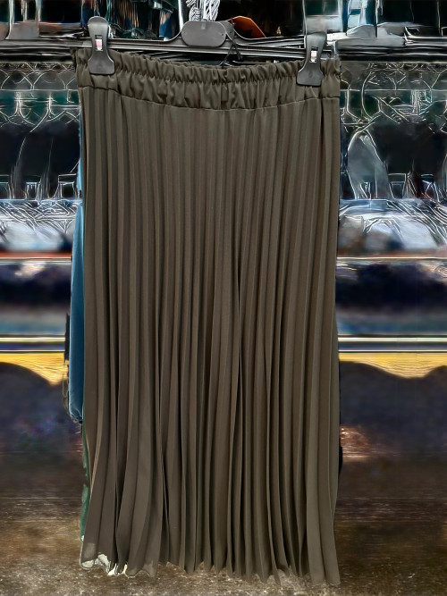 Jupe longue fluide plissée avec élastique taille.