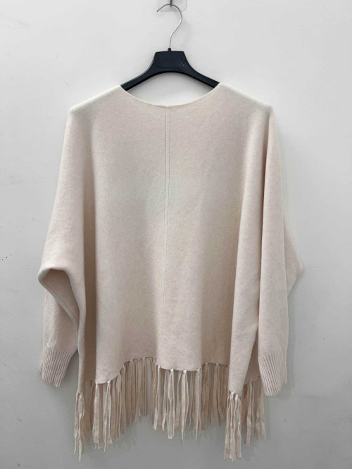 Pull bas frangé ras du cou manches longues