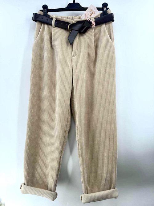 Pantalon carotte velours grosses côtes ceinturé