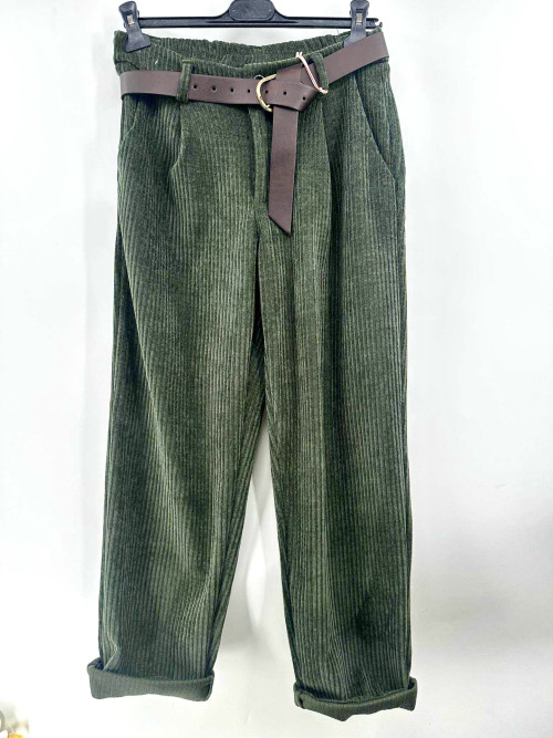 Pantalon carotte velours grosses côtes ceinturé