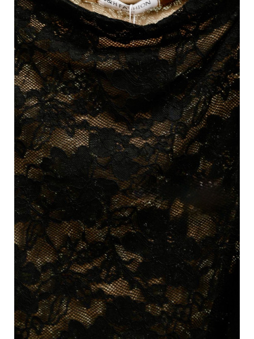 Top en guipure manches longues ras de cou