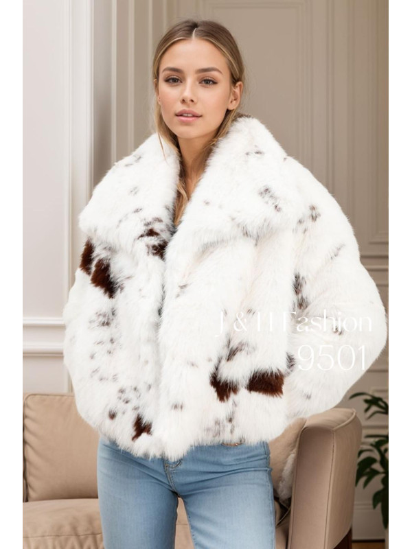 Veste courte fourrure écologique tachetée