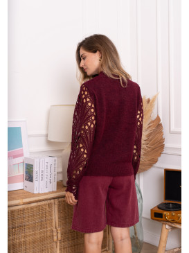 Pull col montant manches...