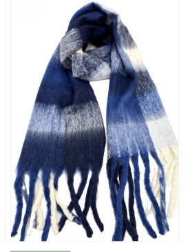 Écharpe épaisse à carreaux...