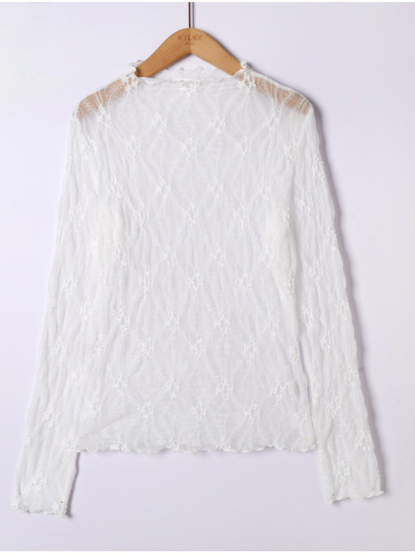 Top en dentelle manches longues