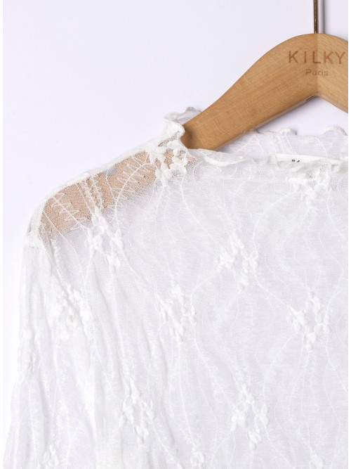 Top en dentelle manches longues