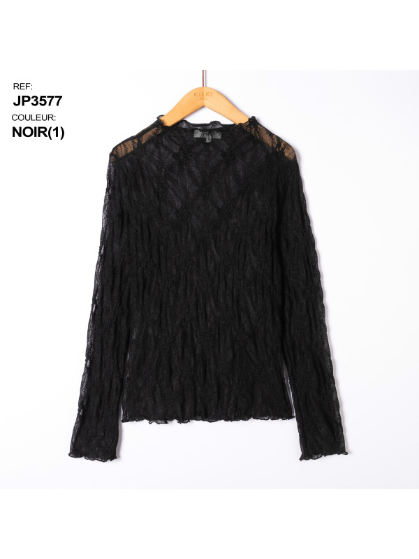 Top en dentelle manches longues