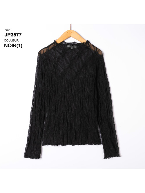 Top en dentelle manches longues