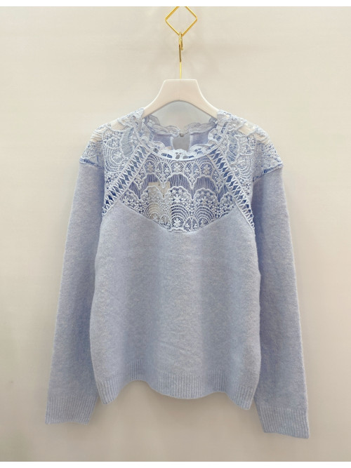 Pull en maille mousseuse et dentelle ajourée