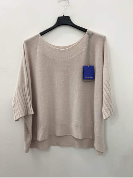 Pull court large sans laine...