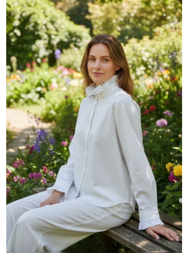 Chemise avec col montant...