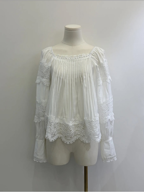 Top court en guipure et dentelle