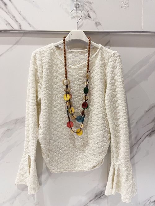 Top col rond manches pagode avec collier