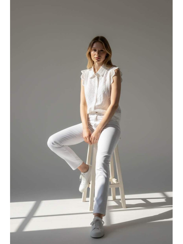 Chemise dentelle sans manche