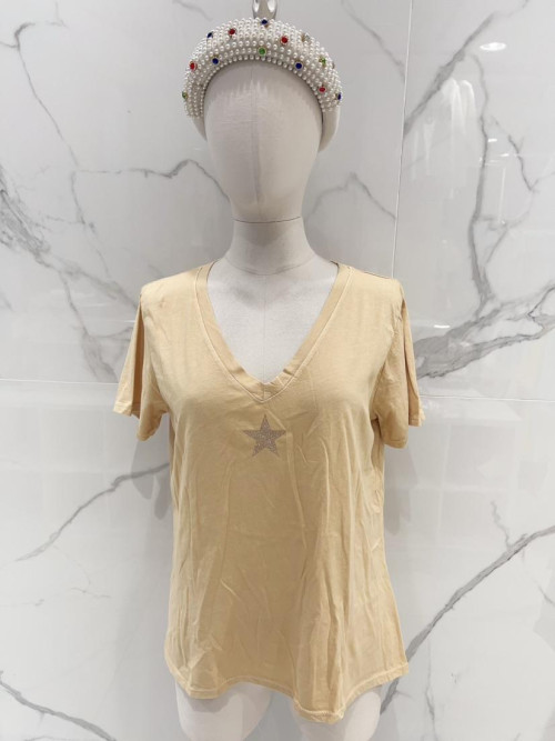T-shirt étoile dorée col V Carla Giannini