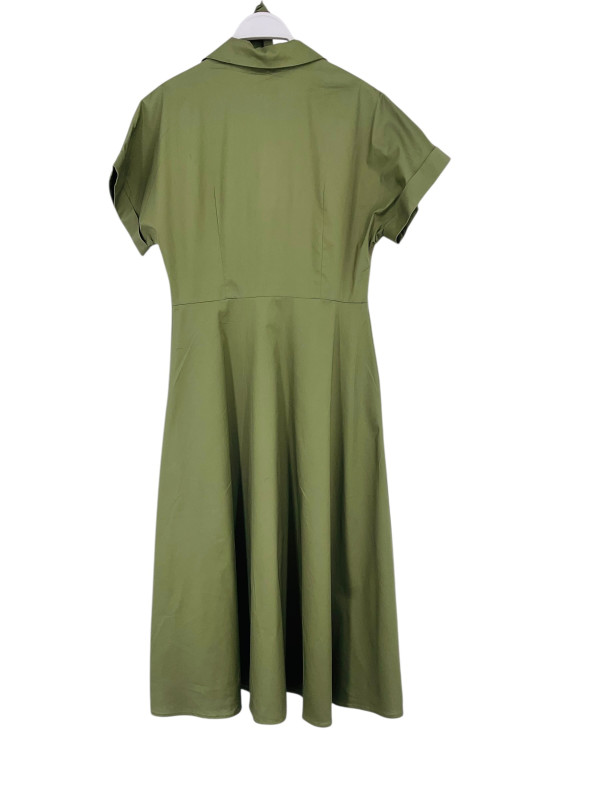 Robe chemise midi manches courtes à revers