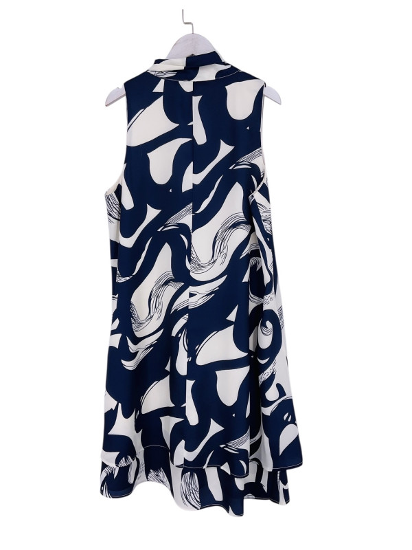 Robe courte légère imprimée col cravate