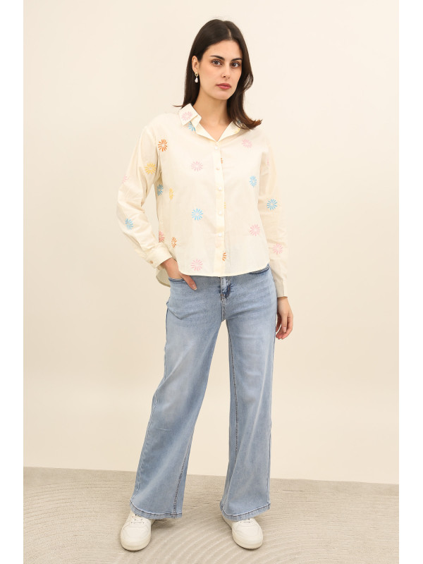 Chemise coton avec fleurs brodées multicolores