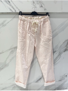 Pantalon rayé avec revers...