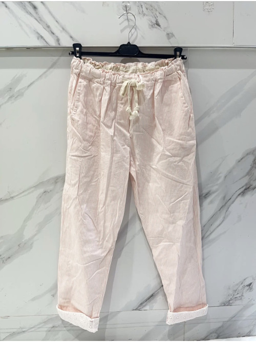 Pantalon rayé avec revers en broderie anglaise