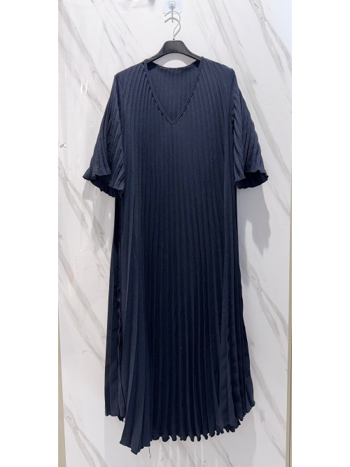 Robe longue plissée manches courtes col V