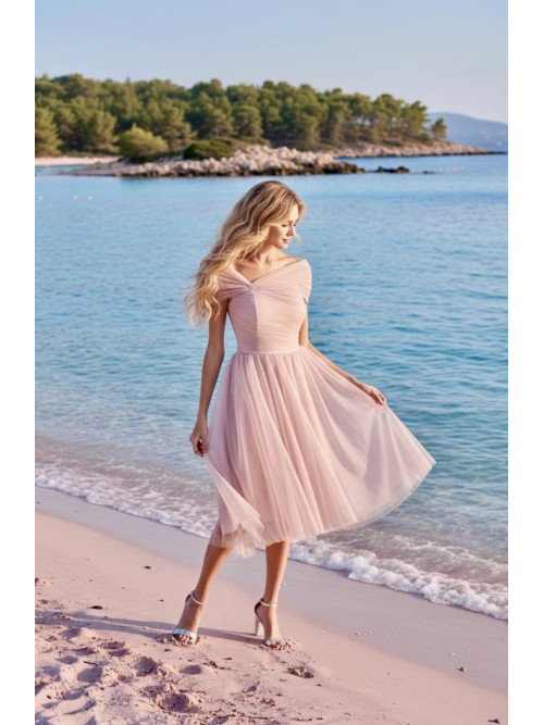 Robe en tulle bustier avec bretelles asymétriques