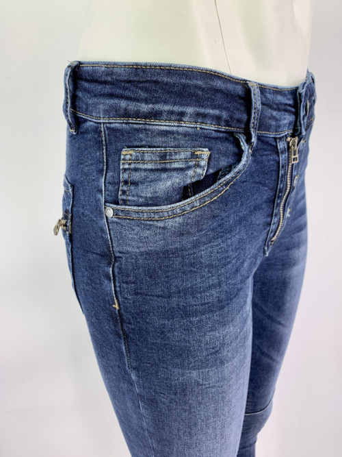 Jeans zip et boutons Melly &Co Jeans zip et boutons Melly &Co