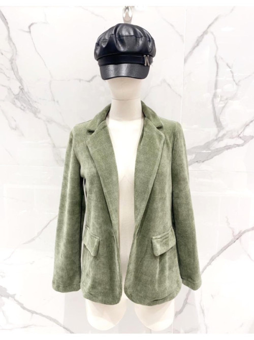 Veste souple en maille velours boutonnée Veste souple en maille velours boutonnée